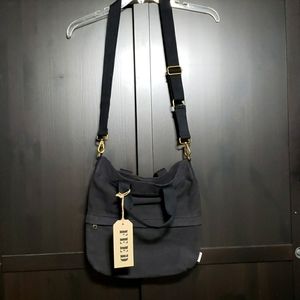 FEED Canvas Go-To Bag